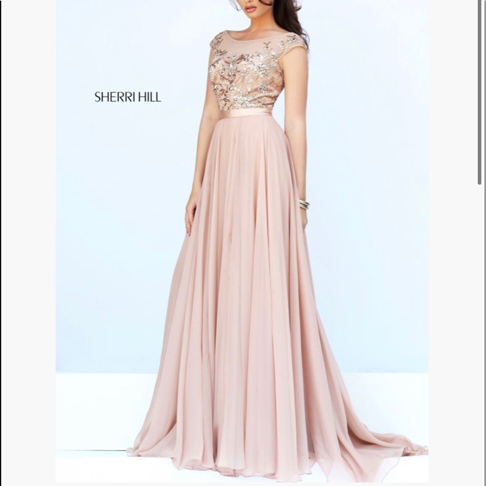 BRAND NEW BLUSH SHERRI HILL DRESS